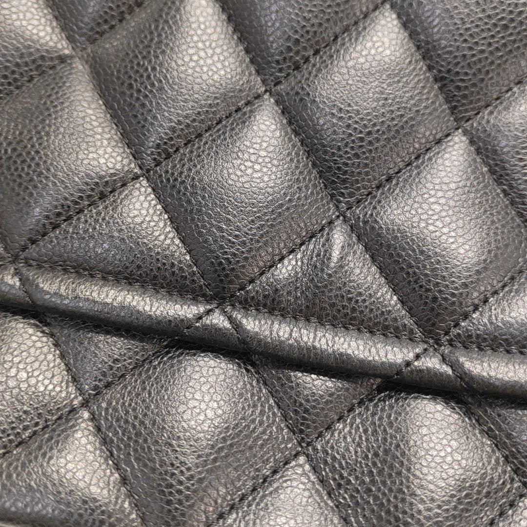 Quilted Grained Calfskin Tote Bag Black