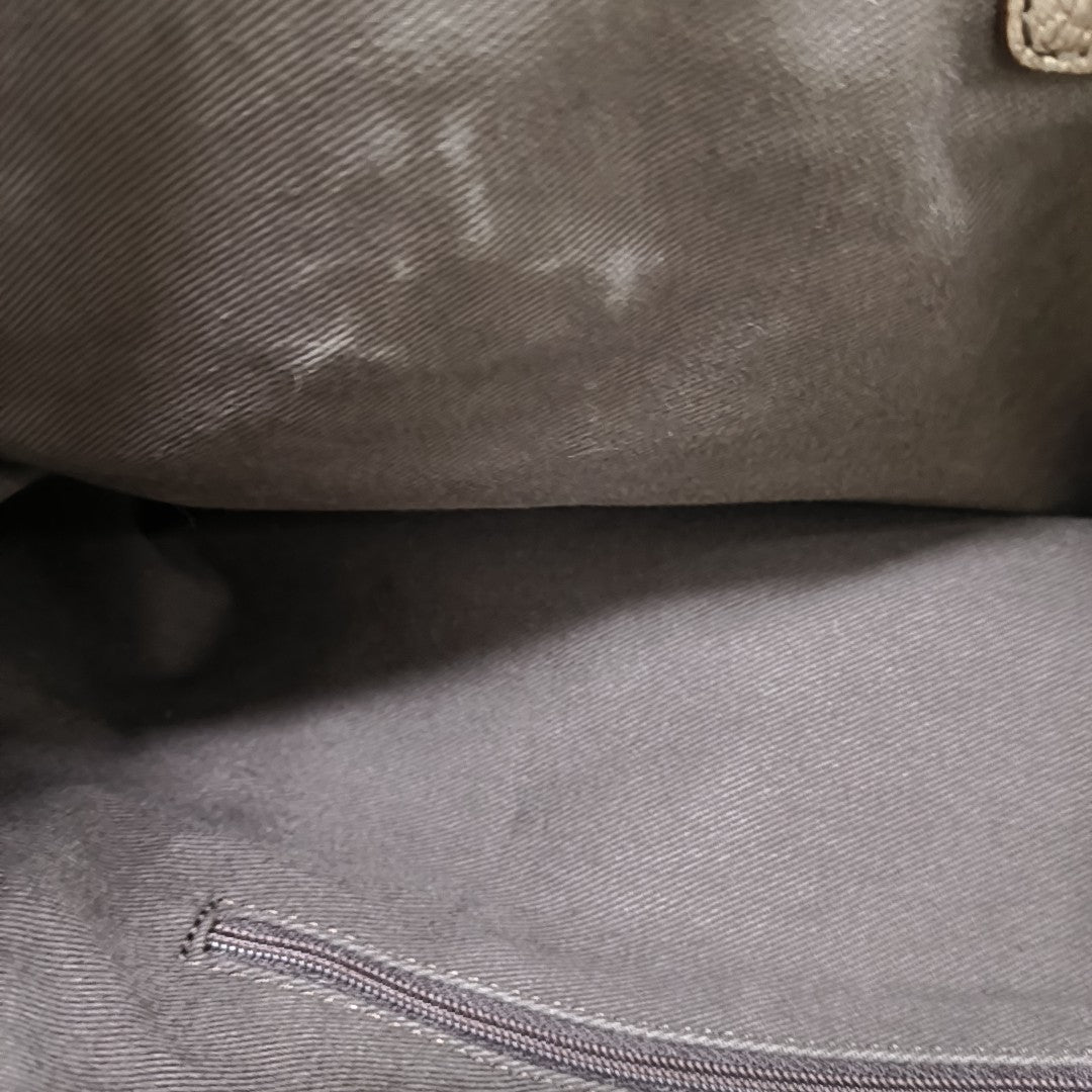 Canvas Brown