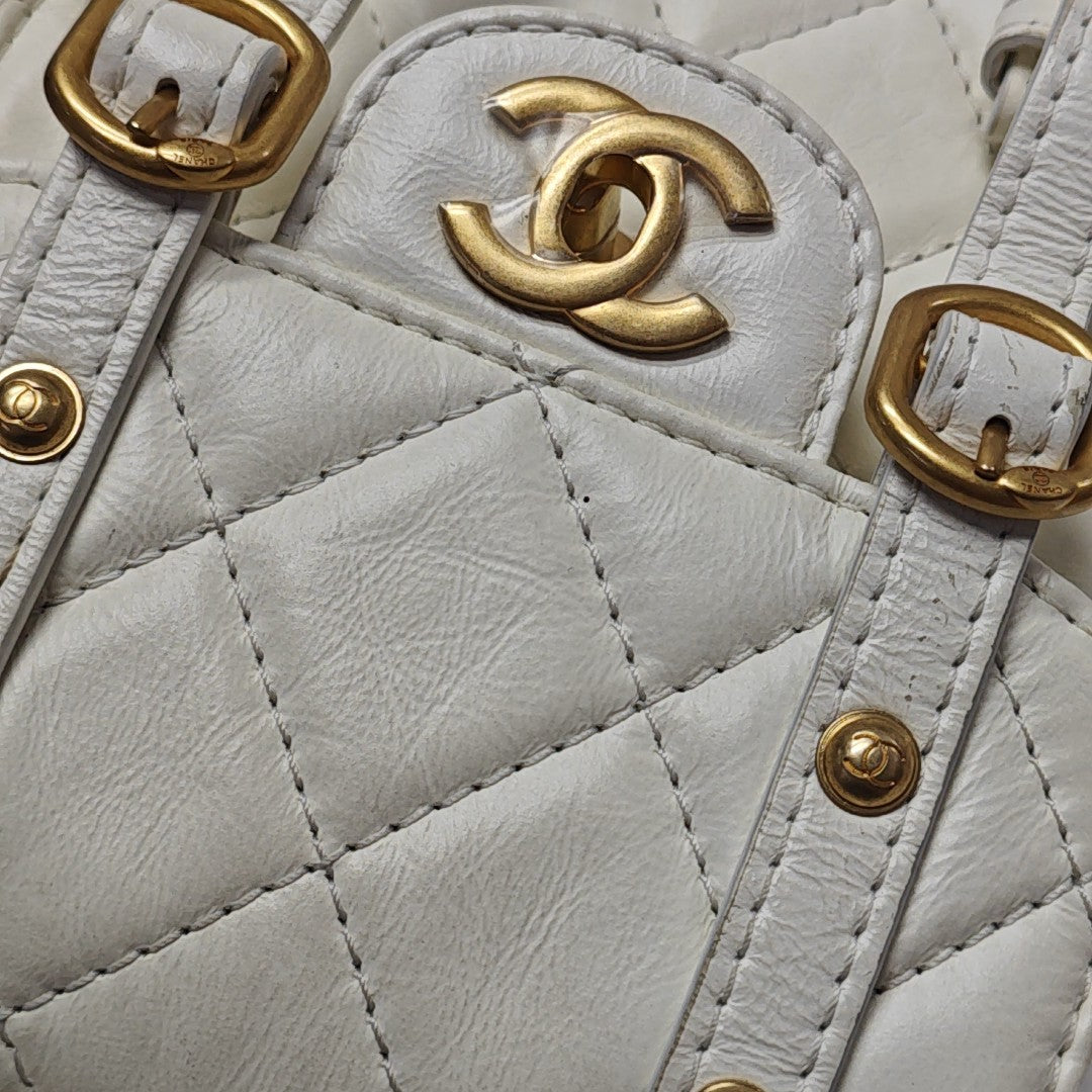 Quilted Calfskin Shoulder Bag Mini White