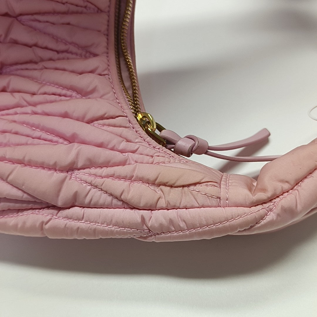 Wander Matelassé Mini Quilted Fabric Pink