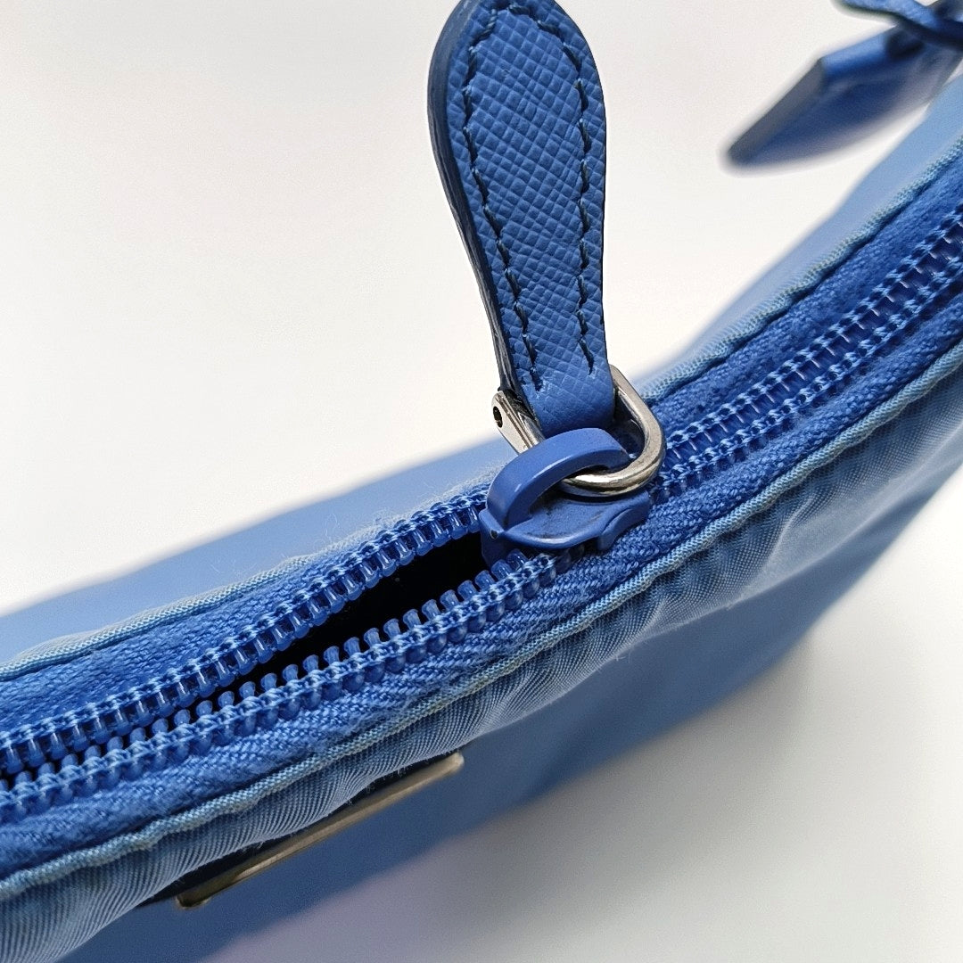 Authenticated pre-owned  Re-Edition2000 Mini Nylon Blue - Top Handle Bag at Looply