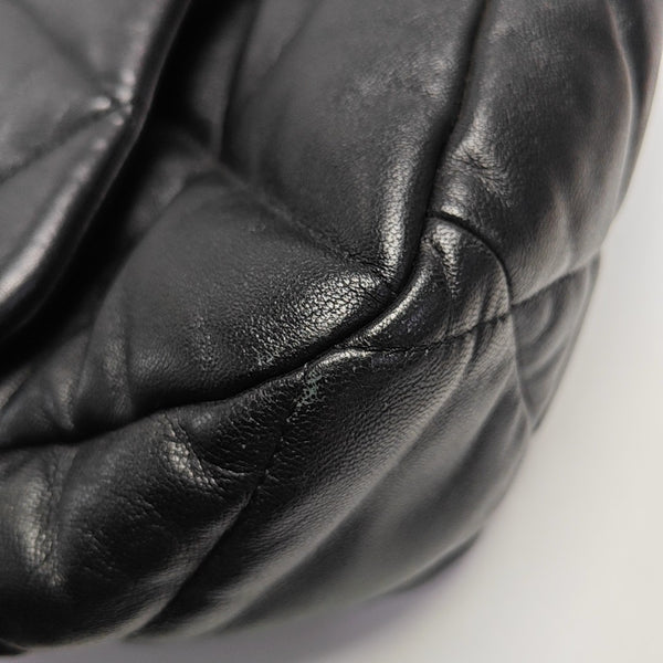 CHANEL 19 Maxi Quilted Lambskin Black
