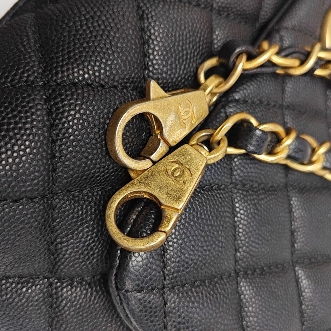 COCO HANDLE Medium Quilted Grained Calfskin Black