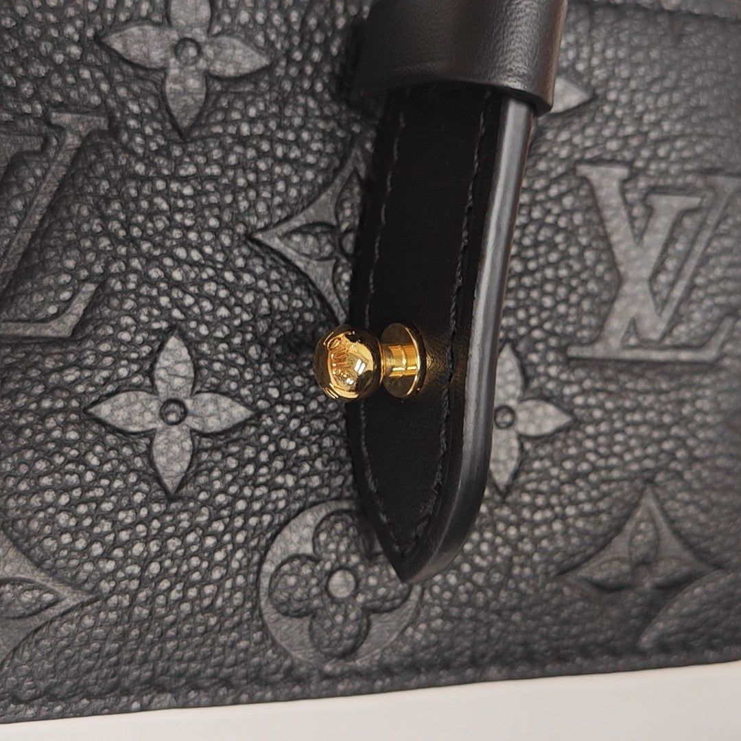 ALL IN Calfskin Black