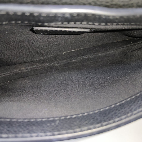 Saddle Medium Calfskin Black