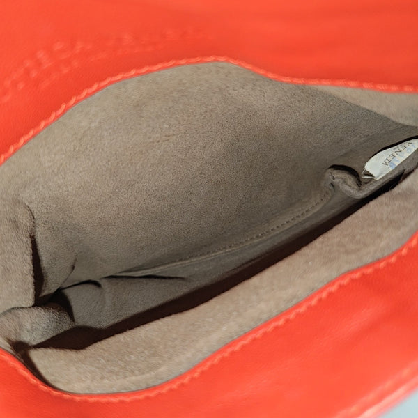 Messenger Lambskin Red