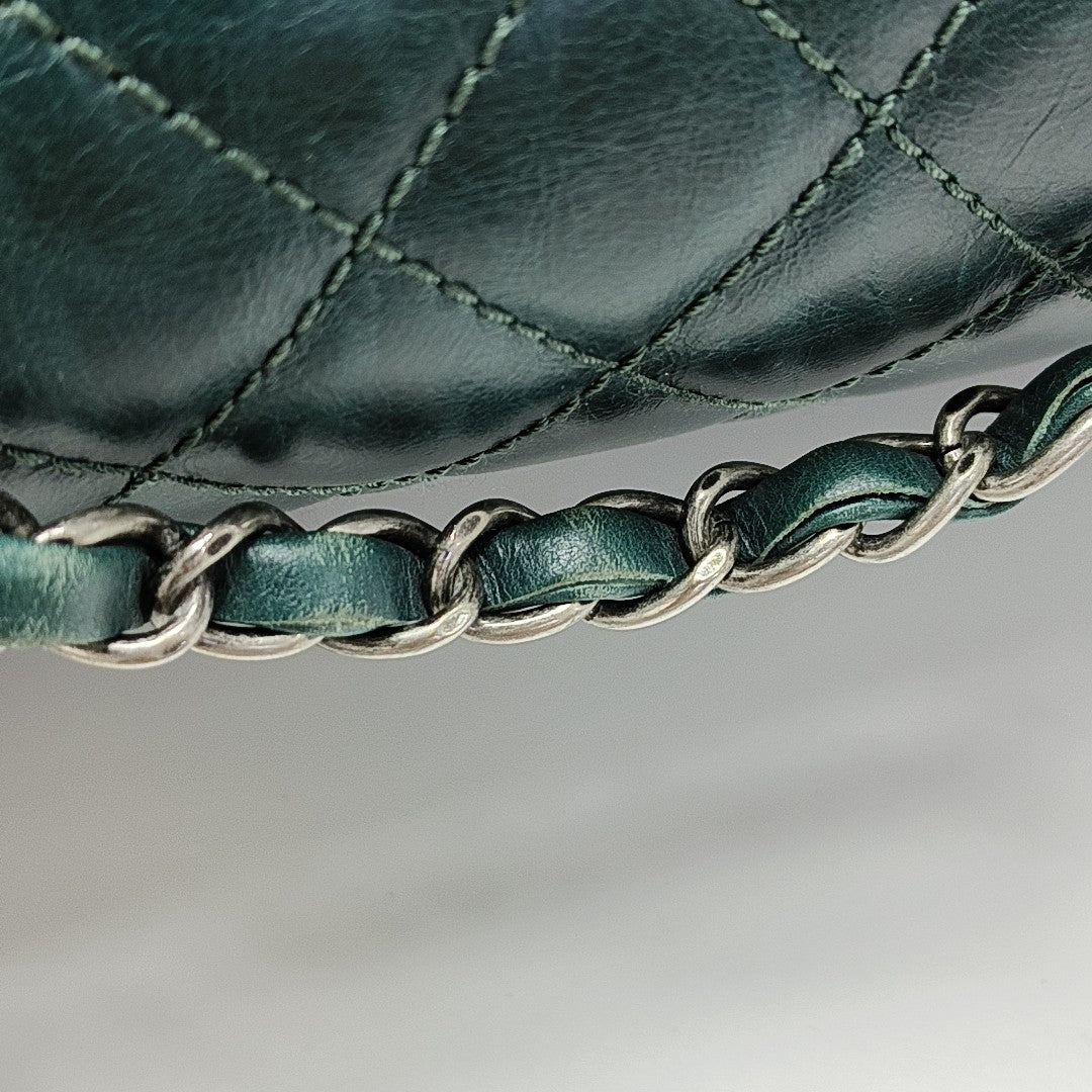 URBAN SPIRIT Quilted Calfskin Green