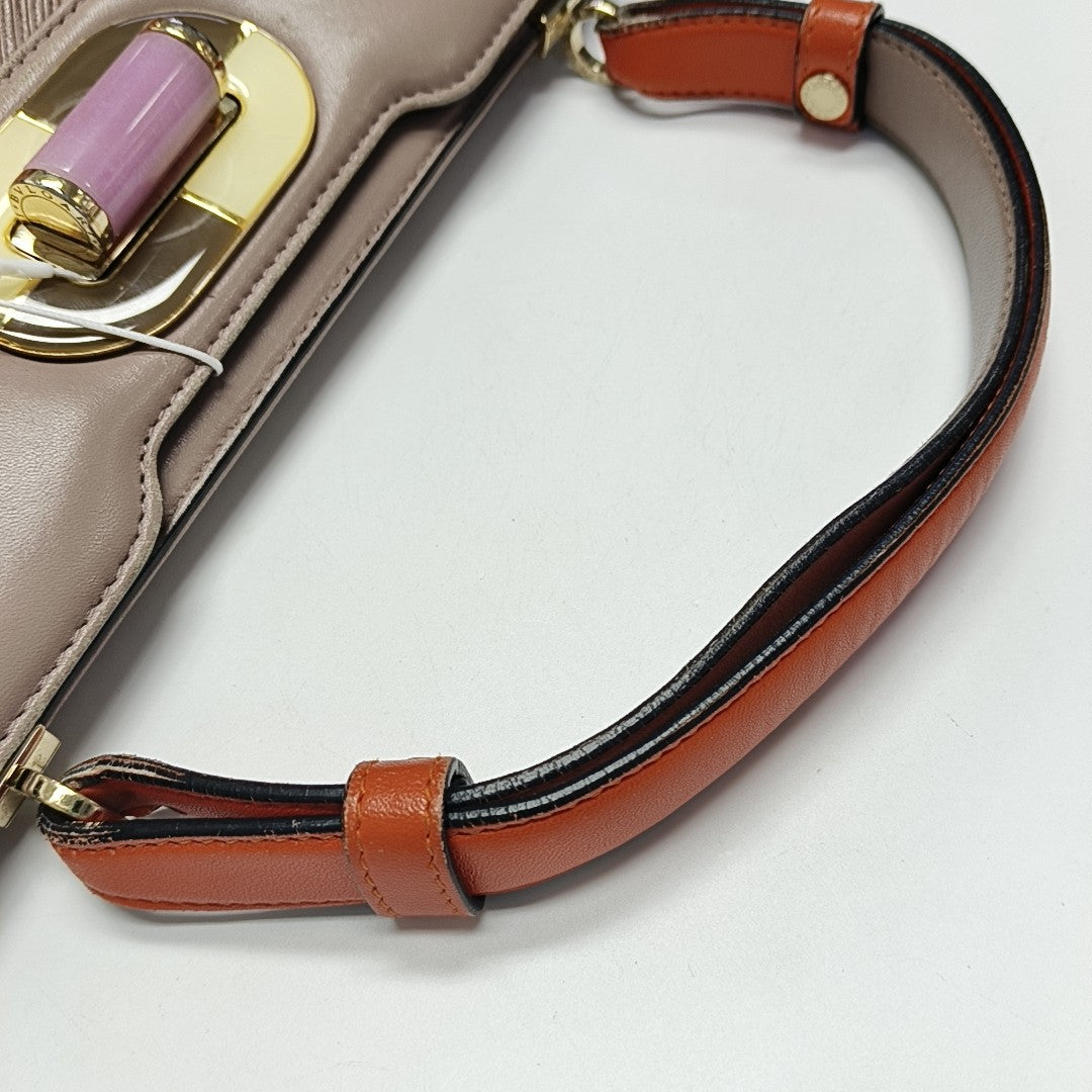 ISABELLA ROSSELINI Leather Beige