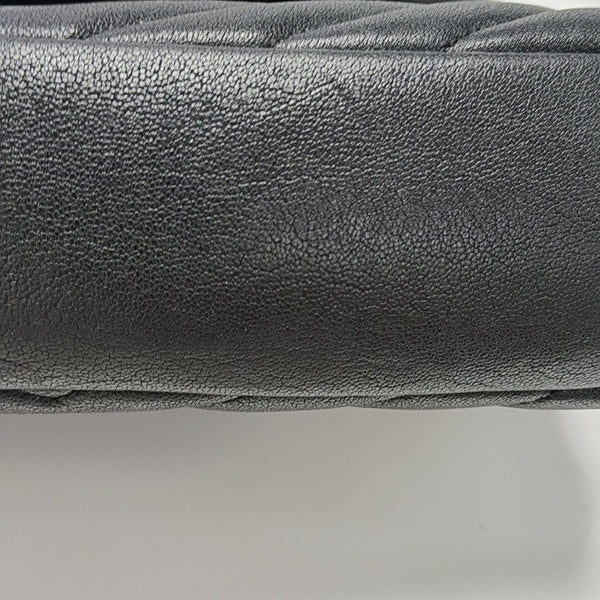 COLLEGE Medium Chevron Lambskin Black