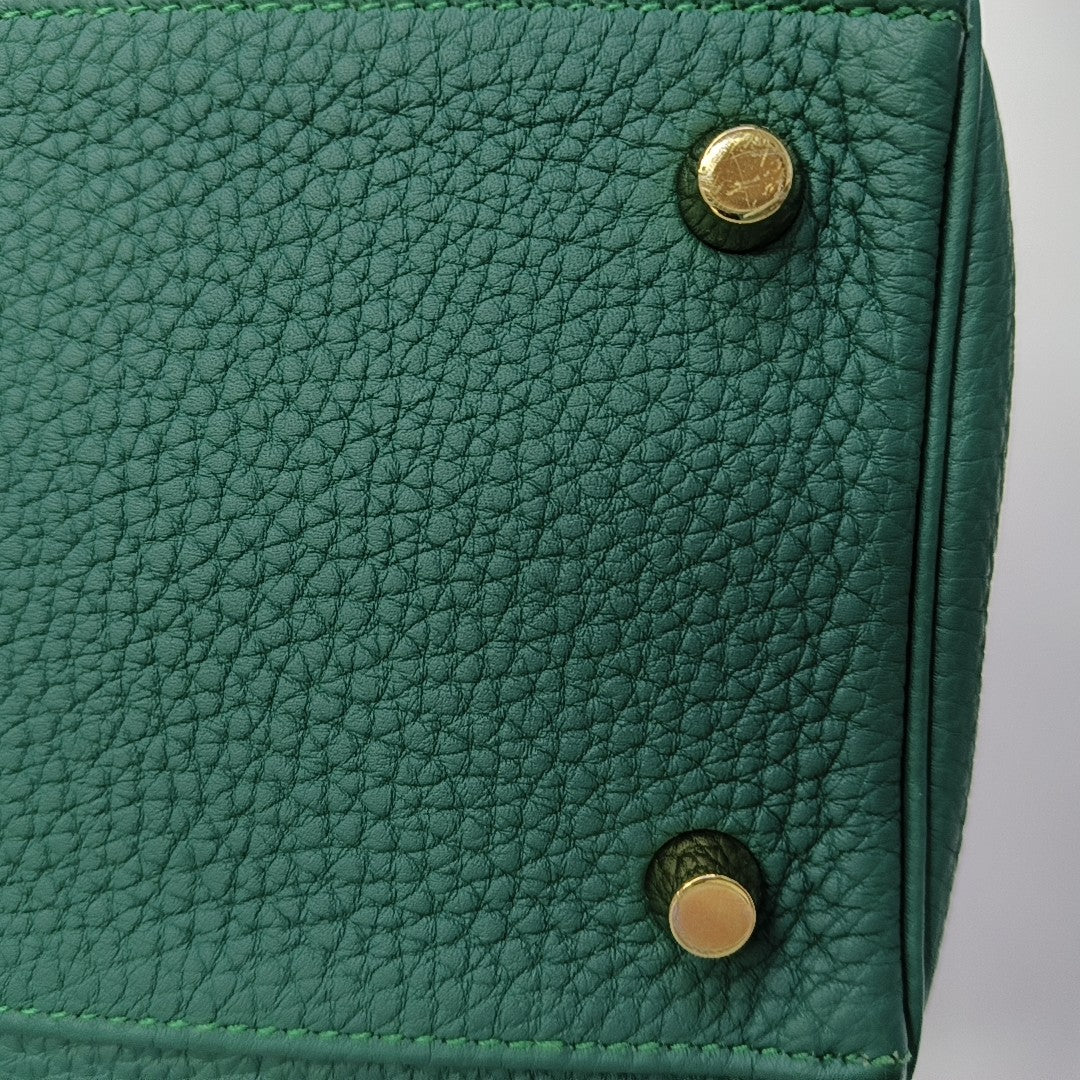 Kelly 28 Togo Green