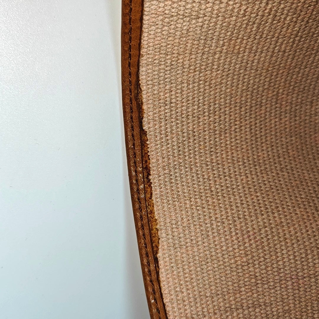 Cesta Calfskin Brown