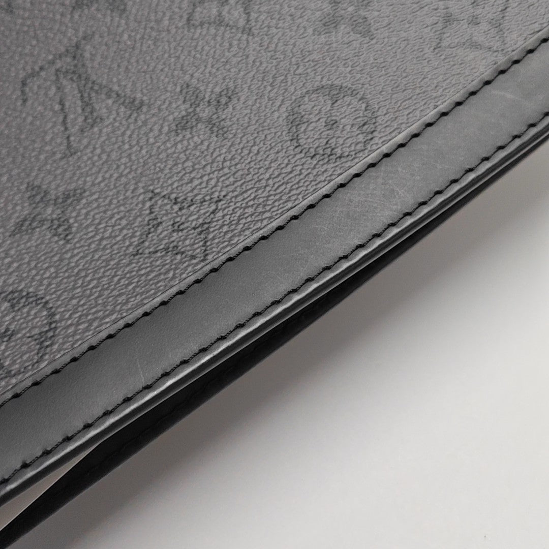 Pochette Voyag MM Monogram Coated Canvas Gray