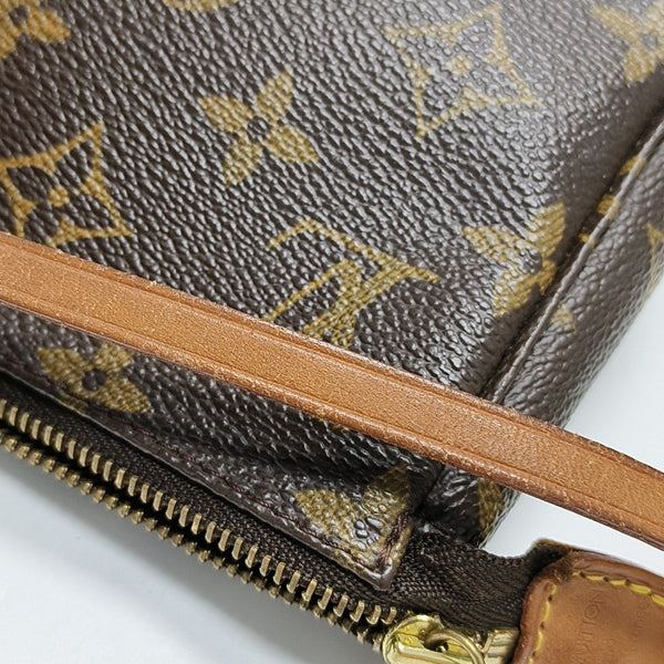 ACCESSOIRES Monogram Coated Canvas Brown