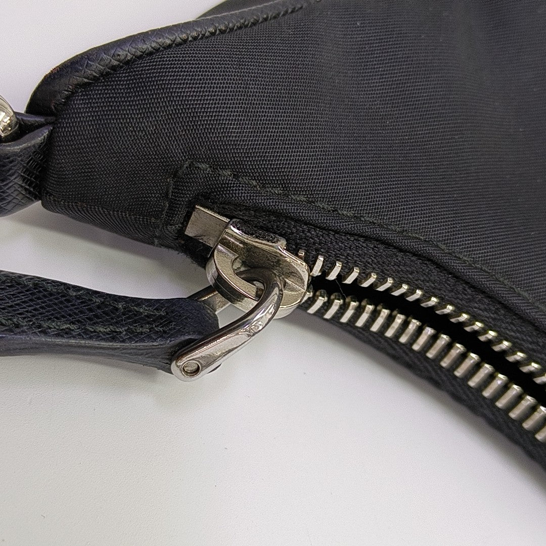 Re-Edition2005 Nylon Black