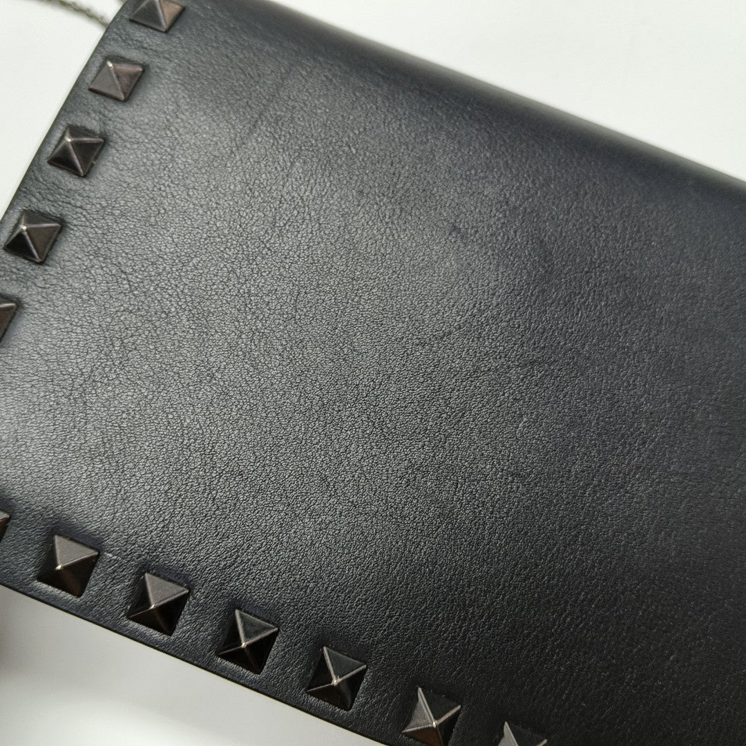 Becerro Rockstud Negro