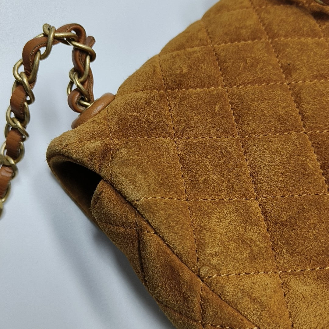 CLASSIC FLAP Mini Quilted Calfskin Beige