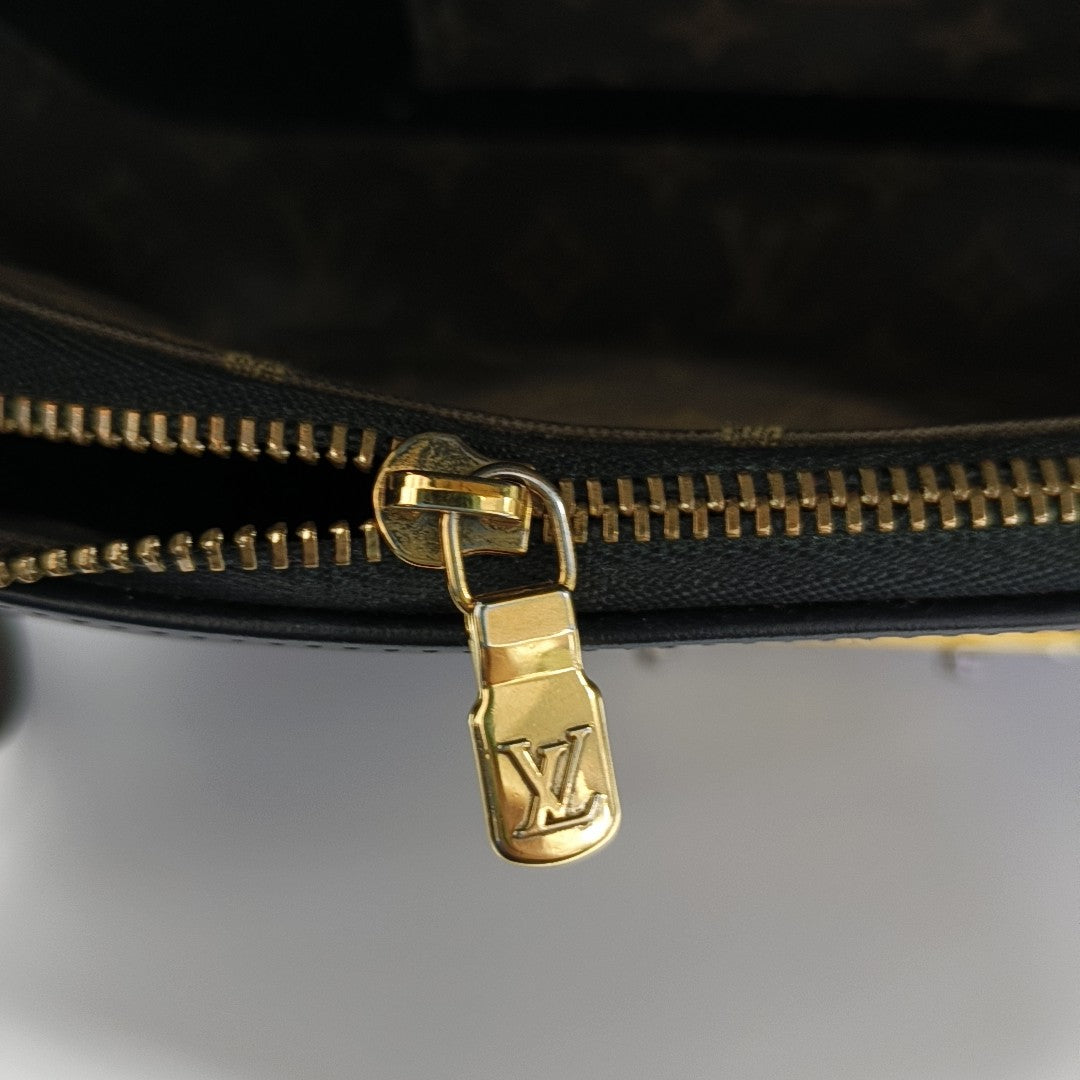 SWING Monogram Calfskin Black