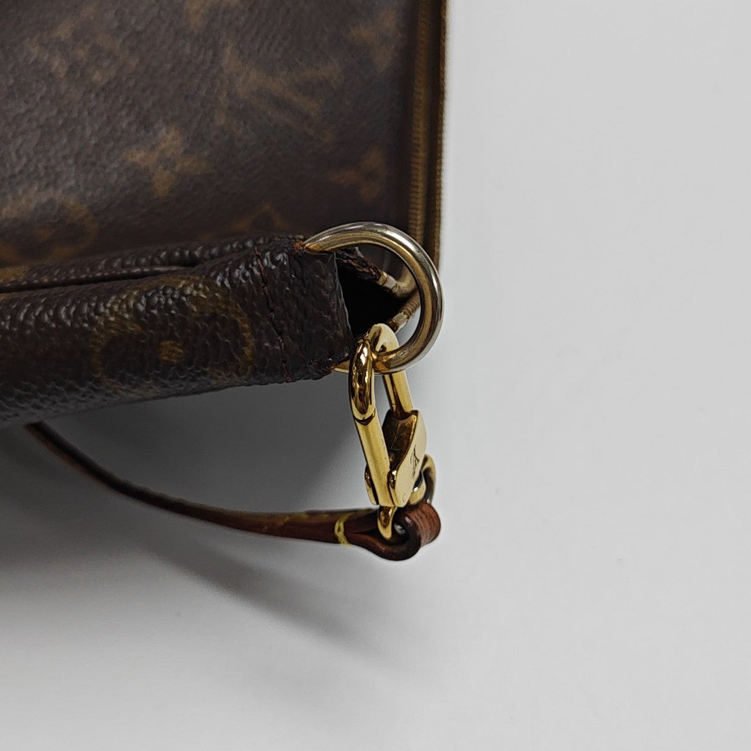 ACCESSOIRES Monogram Coated Canvas Brown