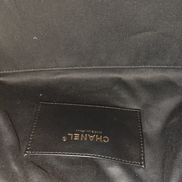 CHANEL 25 Medium Quilted Fabric Black