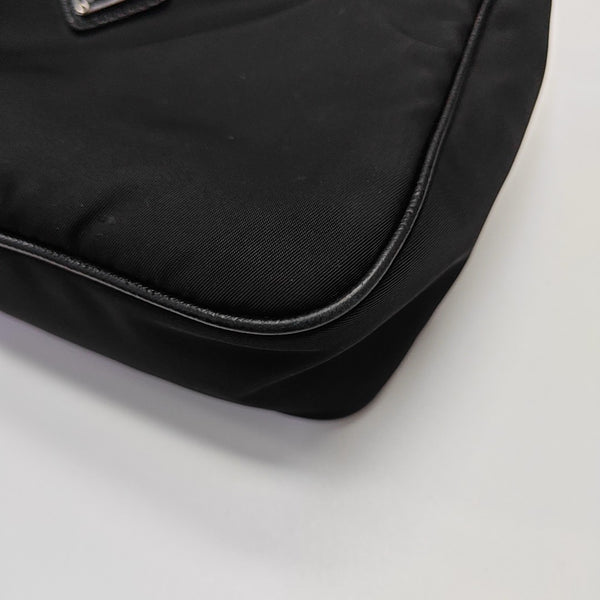 Re-Edition Nylon Black