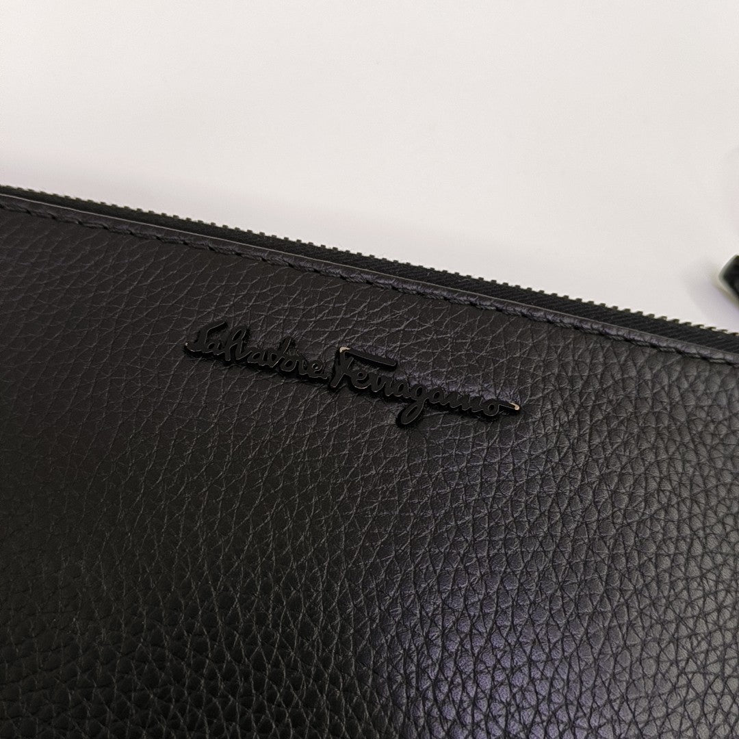 Calfskin Clutch Black
