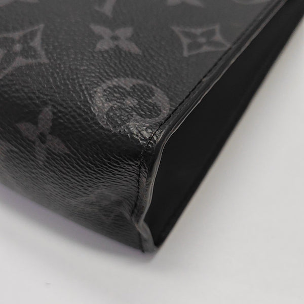 Pochette Voyag MM Monogram Coated Canvas Black