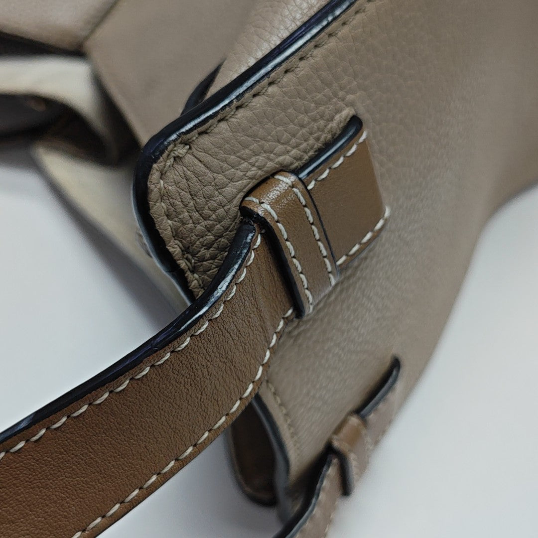 Hammock Small Calfskin Beige