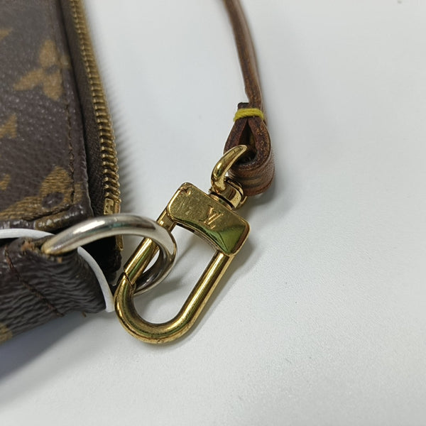 ACCESSOIRES Monogram Coated Canvas Brown