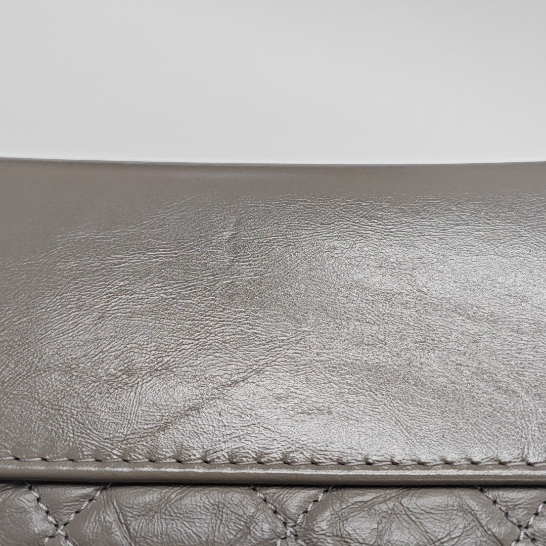 GABRIELLE Medium Quilted Calfskin Gray