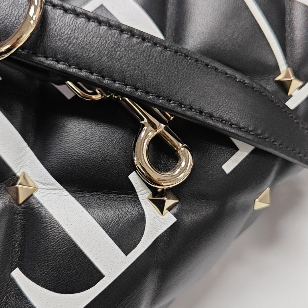 Candystud Quilted Lambskin Black