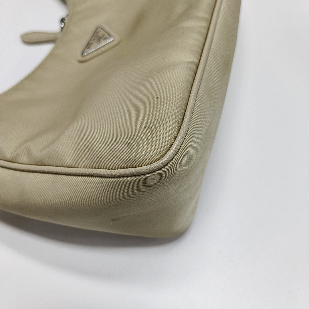 Re-Edition2000 Mini Nylon Beige