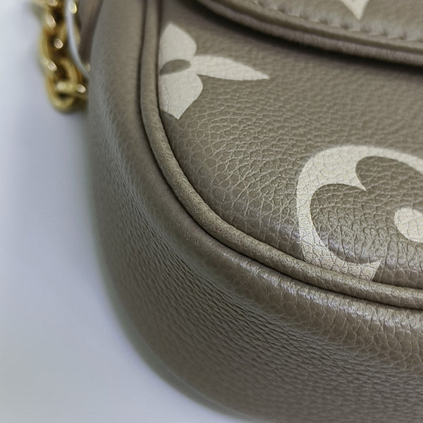 IVY Monogram Calfskin Gray