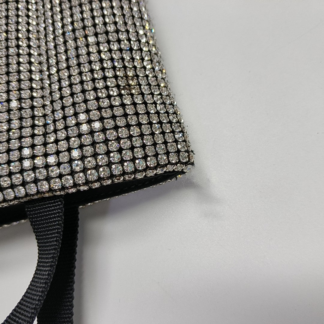Lab-Grown Diamond Black