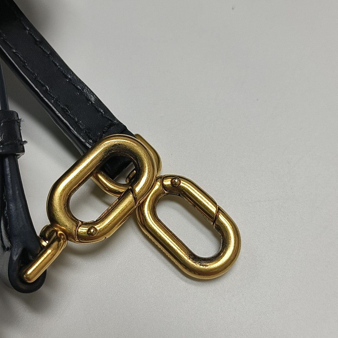 Hourglass XS Calfskin Black