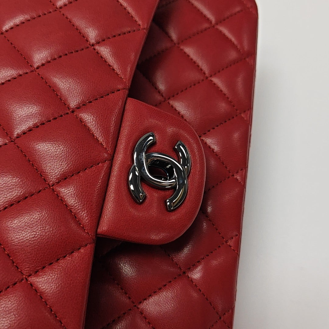 CLASSIC FLAP Medium Quilted Lambskin Red