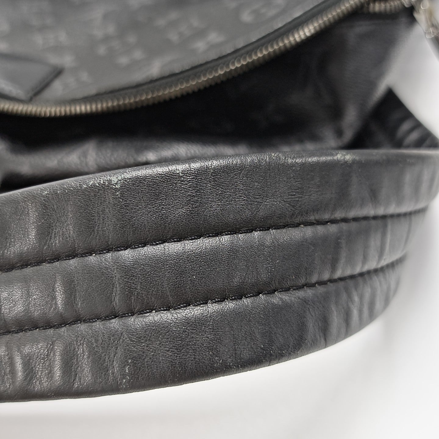DISCOVERY PM Monogram Coated Canvas Black