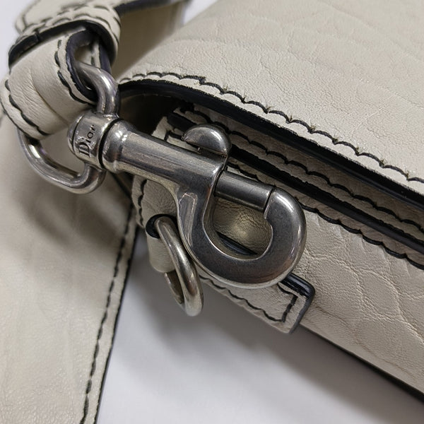 Dio(r)evolution Calfskin White
