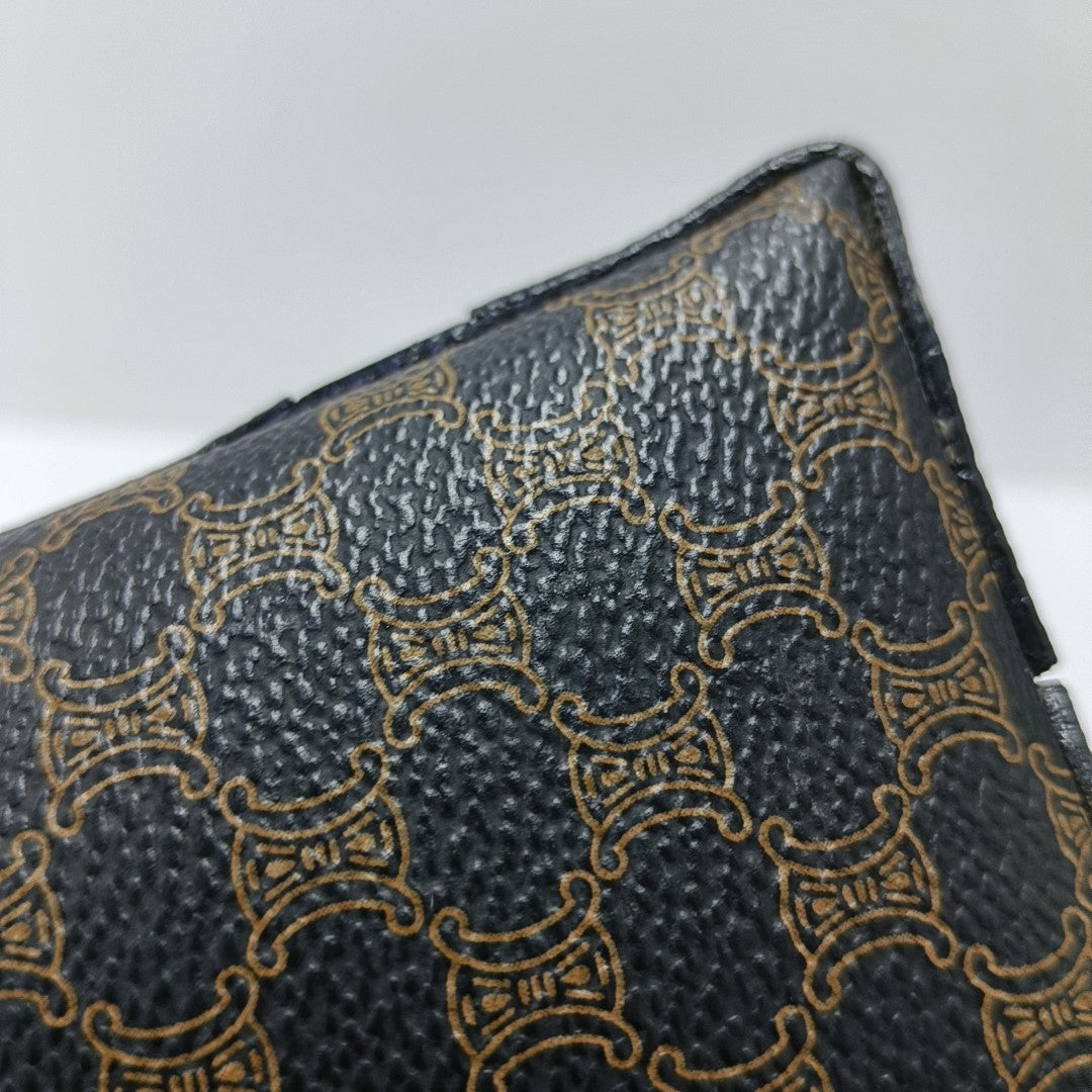 Coated Canvas Brown