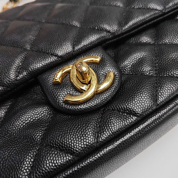 CLASSIC FLAP Mini Quilted Grained Calfskin Black