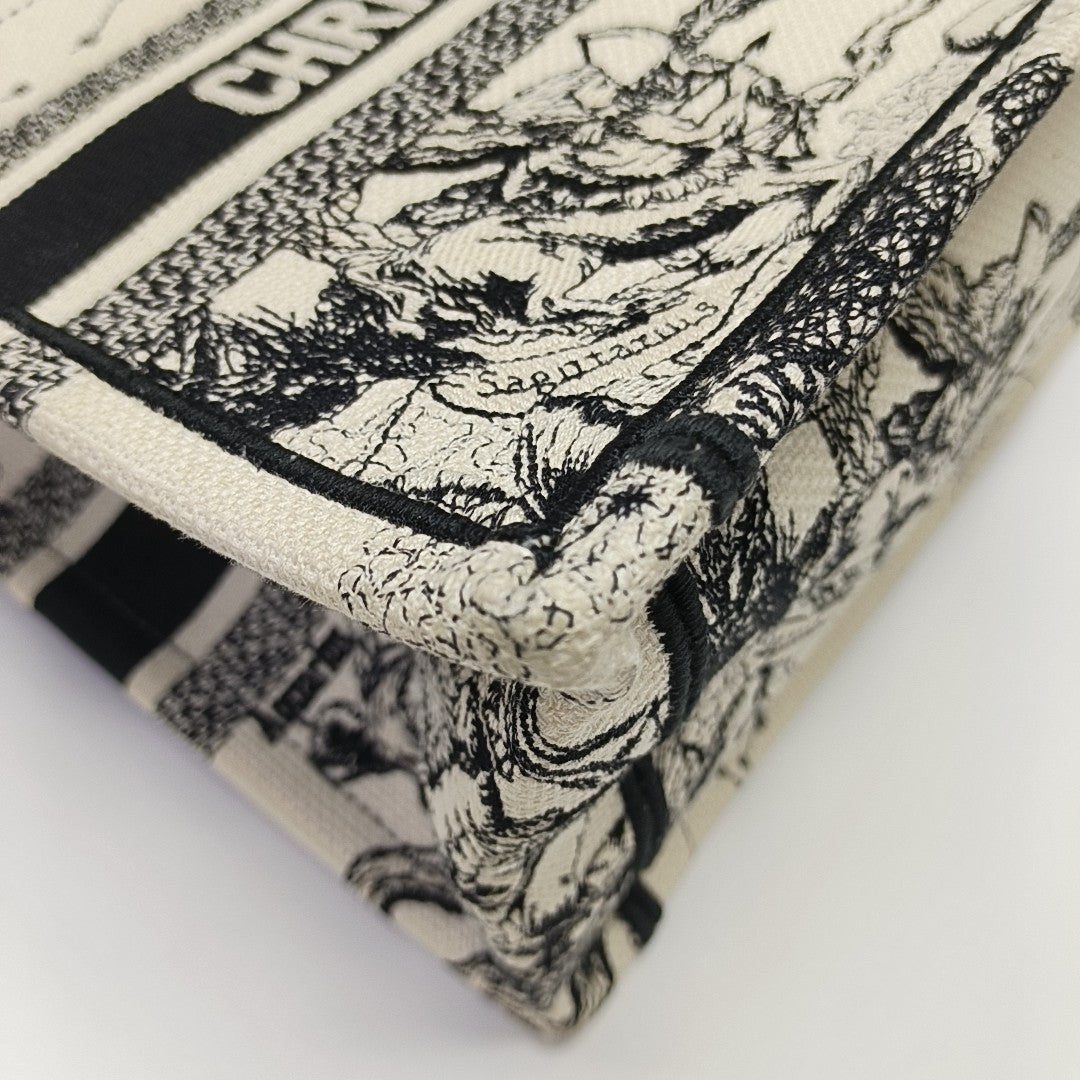 Book Tote Small Canvas White