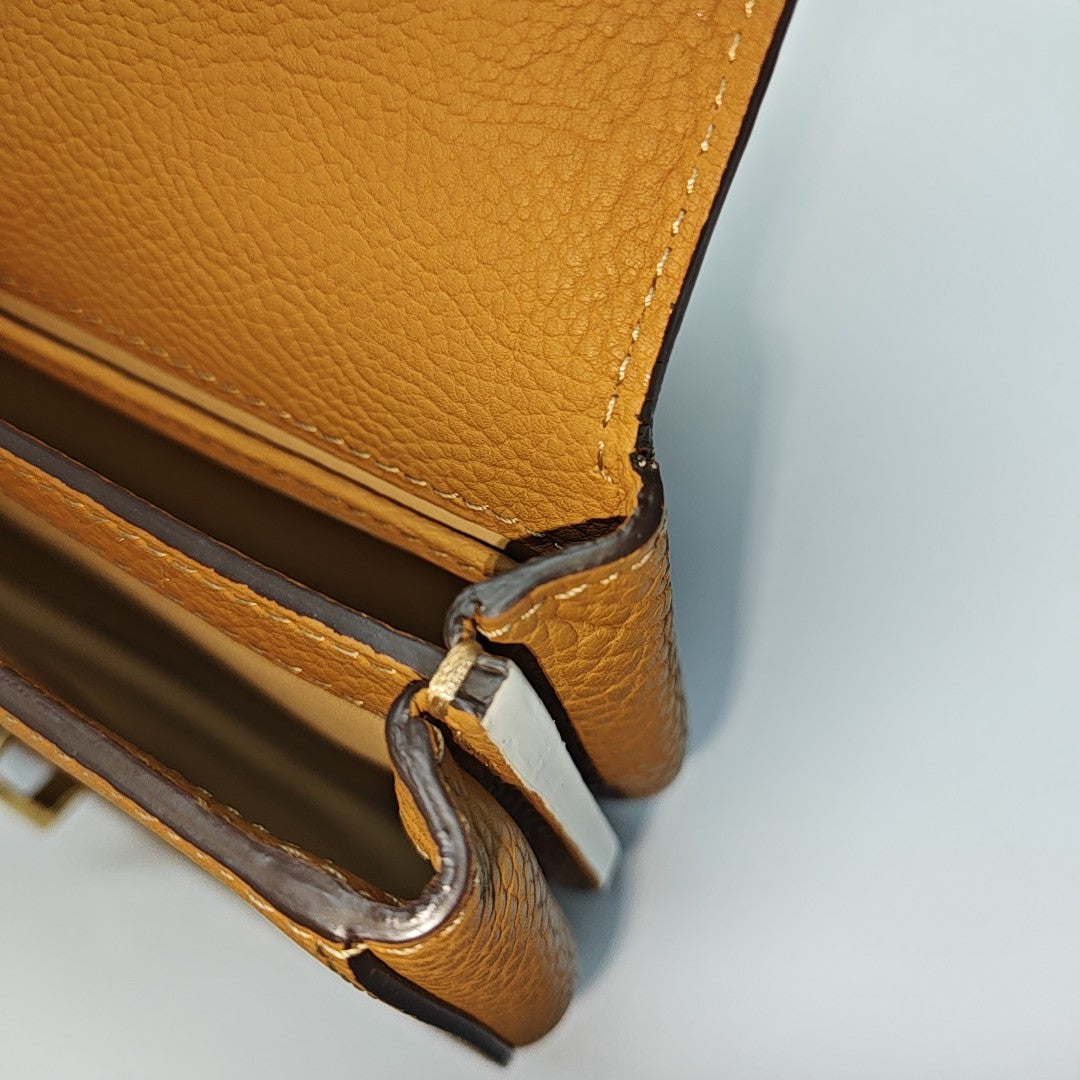 Le Mutin Calfskin Brown
