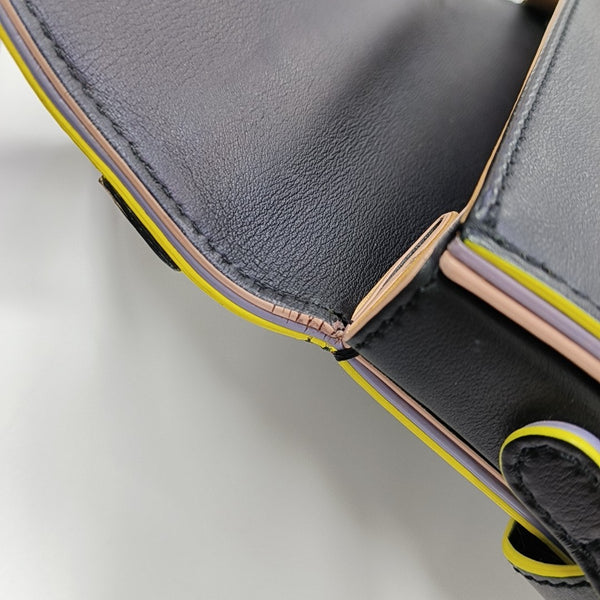 Tempête Medium Calfskin Black