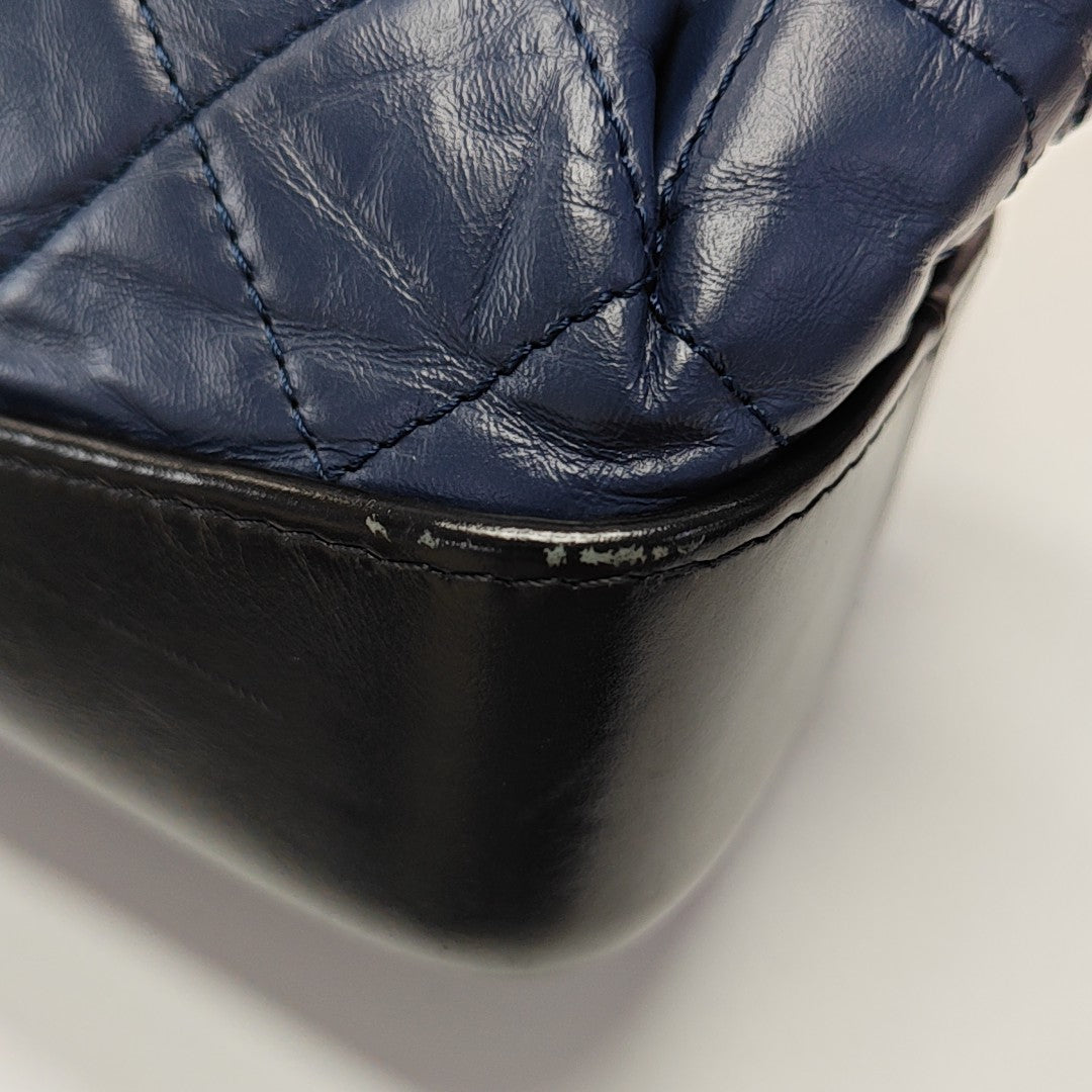 GABRIELLE Small Quilted Calfskin Blue