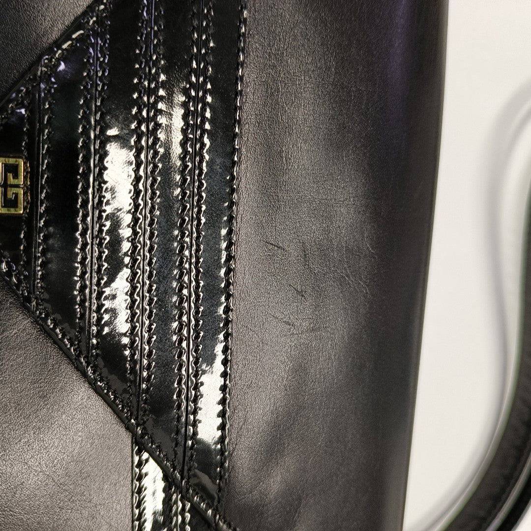 Calfskin Shoulder Bag Black
