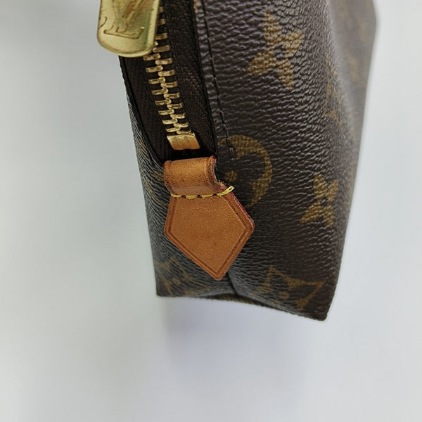 COSMETIC Monogram Coated Canvas Brown