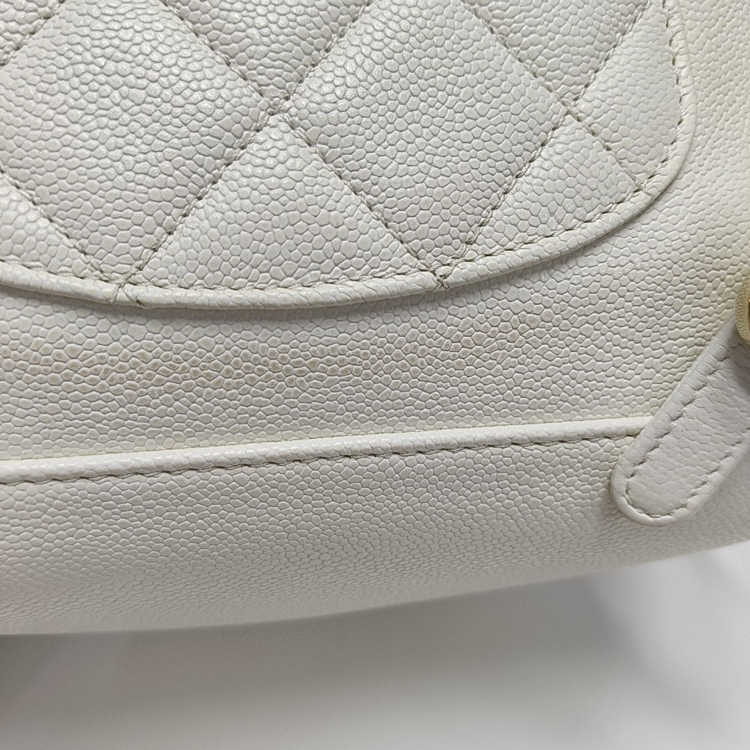 BUSINESS AFFINITY Small Quilted Grained Calfskin White