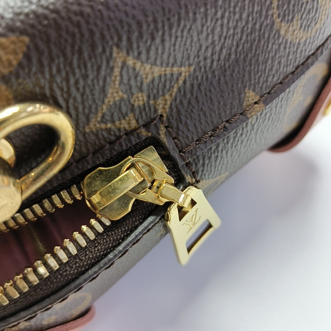 PETITE MALLE Monogram Coated Canvas Brown
