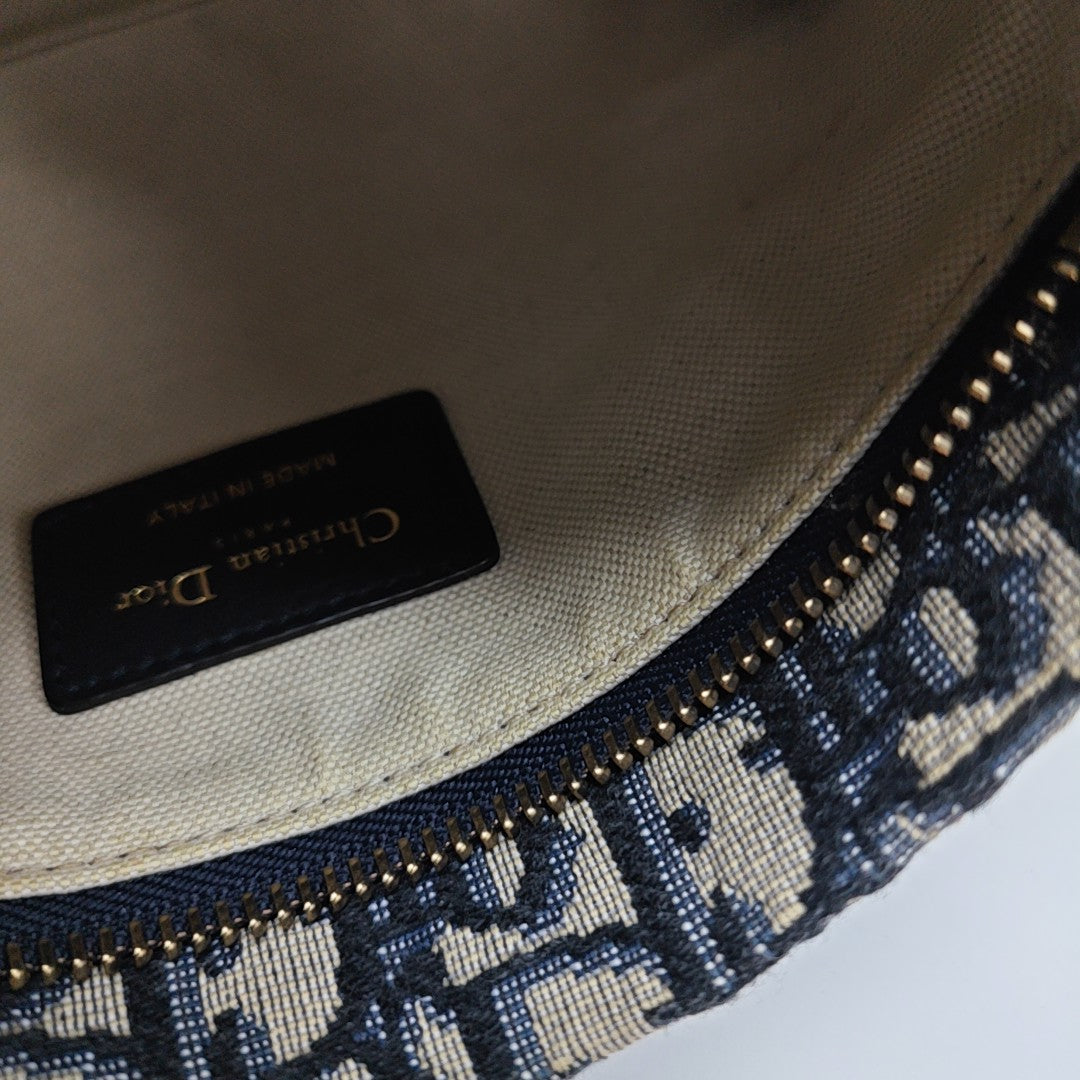 Travel Kit Oblique Canvas Blue