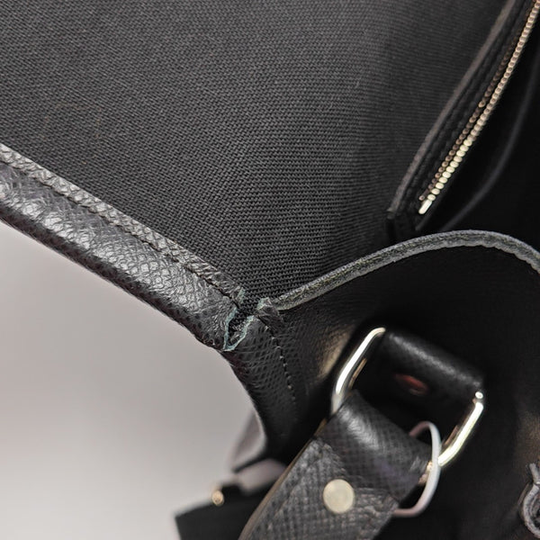 ALEX Calfskin Black