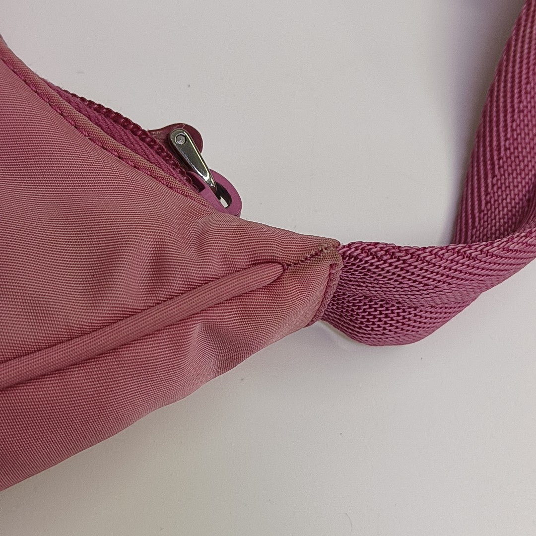 Re-Edition2000 Nylon Pink